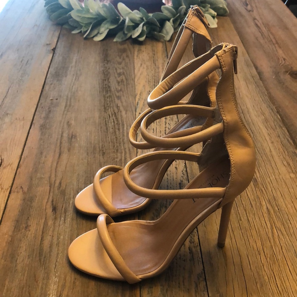 Nude heels